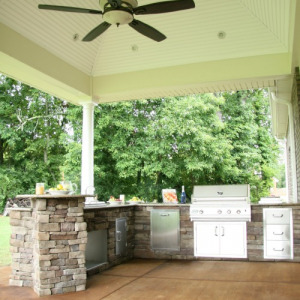 Nashville outdoor kitchen